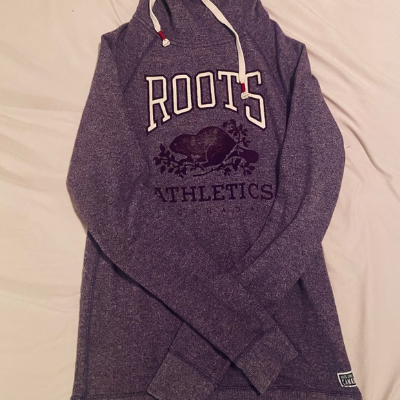 Classic Roots Hoodie Size Small Purple - Picture 1 of 1